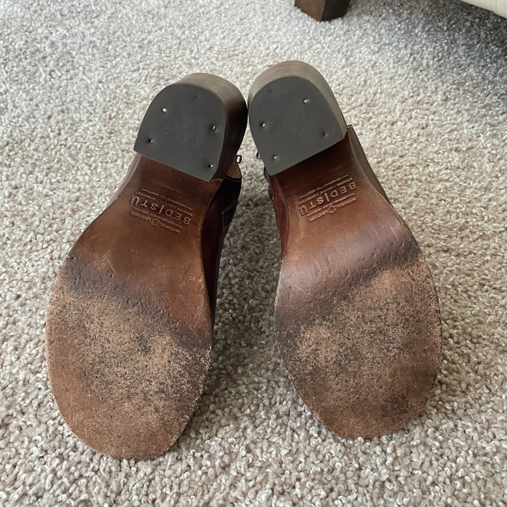 Bed Stu Brown Leather Cutout Block Heel Sandals - Picture 6 of 8